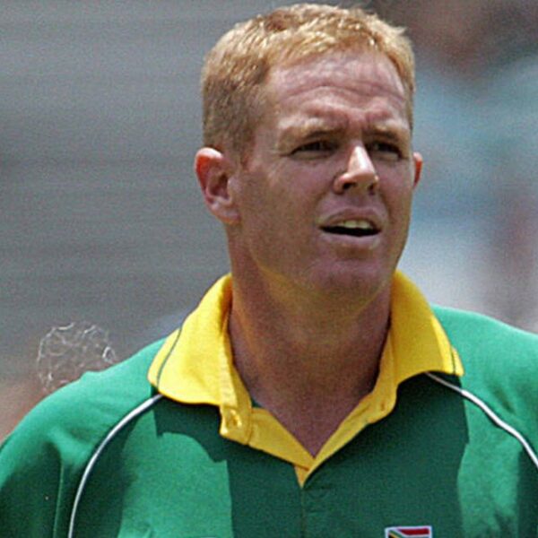 Shaun Pollock Test Bowling Stats Featured