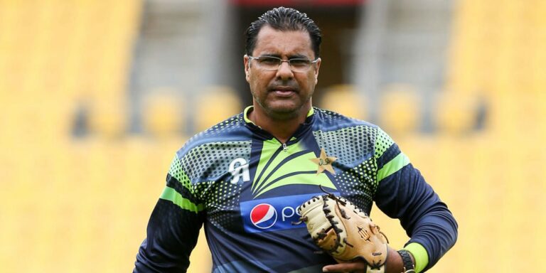 Waqar Younis Test Bowling Stats Featured